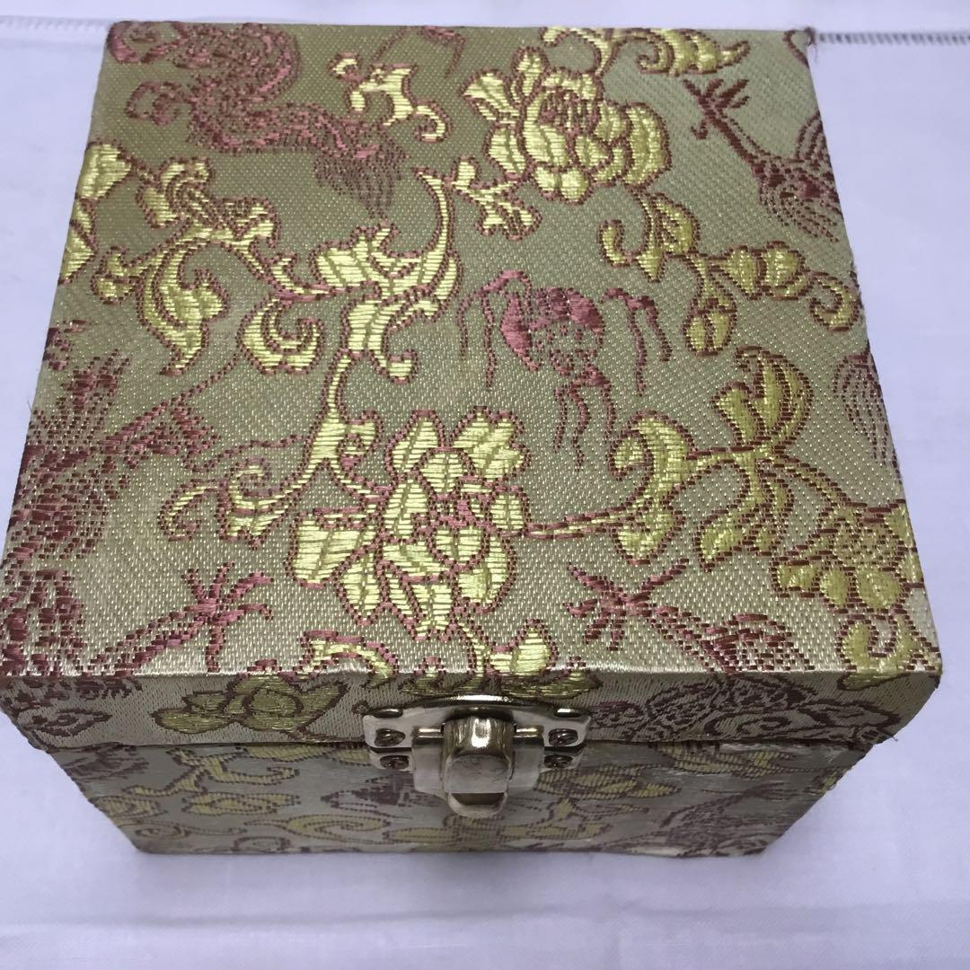 天然水晶　SPHERICAL 丸玉58.7㎜　鑑別書付き　約281g
