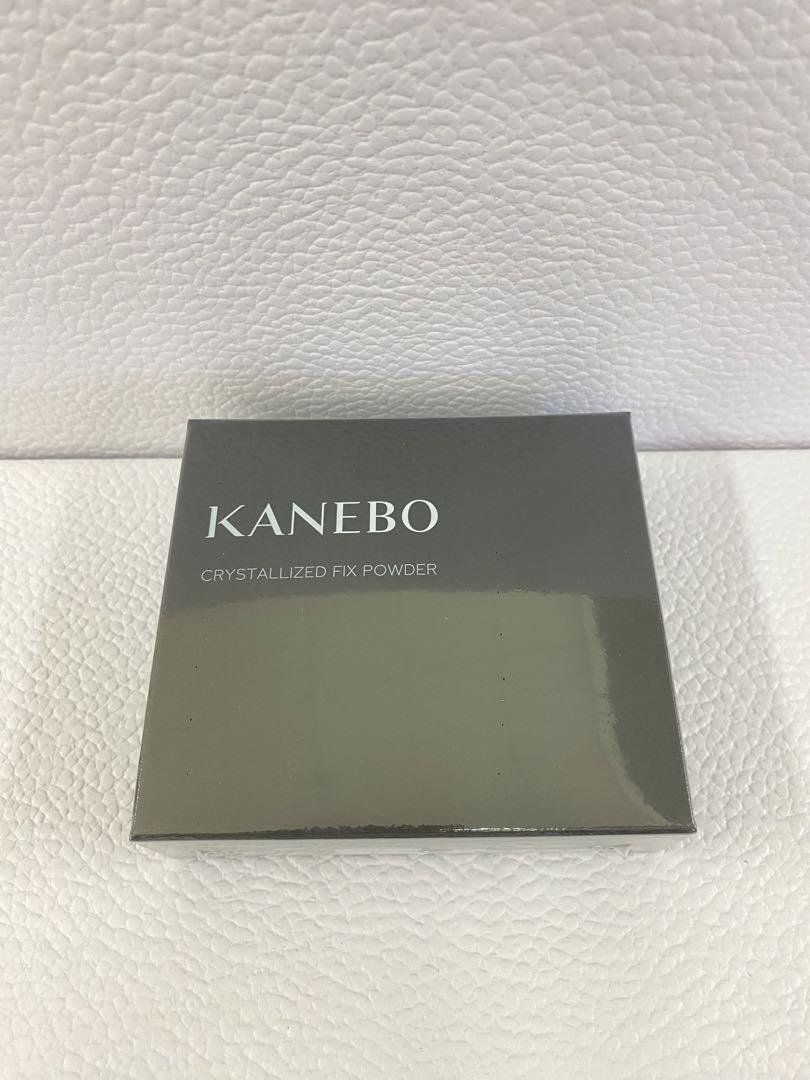 クリスタライズドフィックスパウダーt（ケース・パフ付） クリスタライズドフィックスパウダー | KANEBO公式サイト