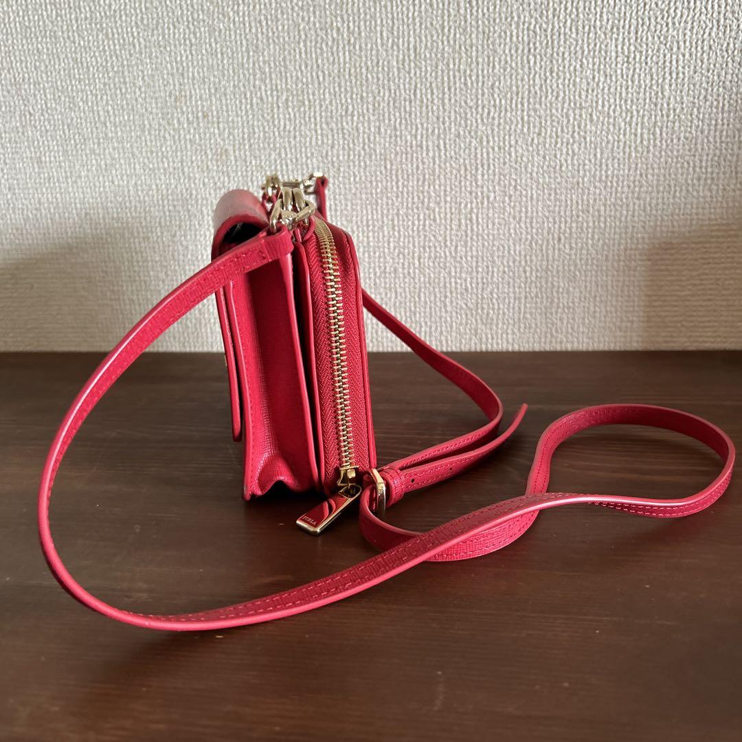 美品✨FURLA フルラ　ショルダーウォレット