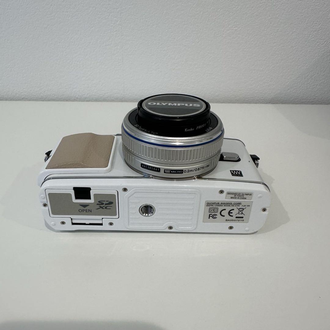 Amazon | OLYMPUS ミラーレス一眼 PEN E-P3 ボディ ブラック E