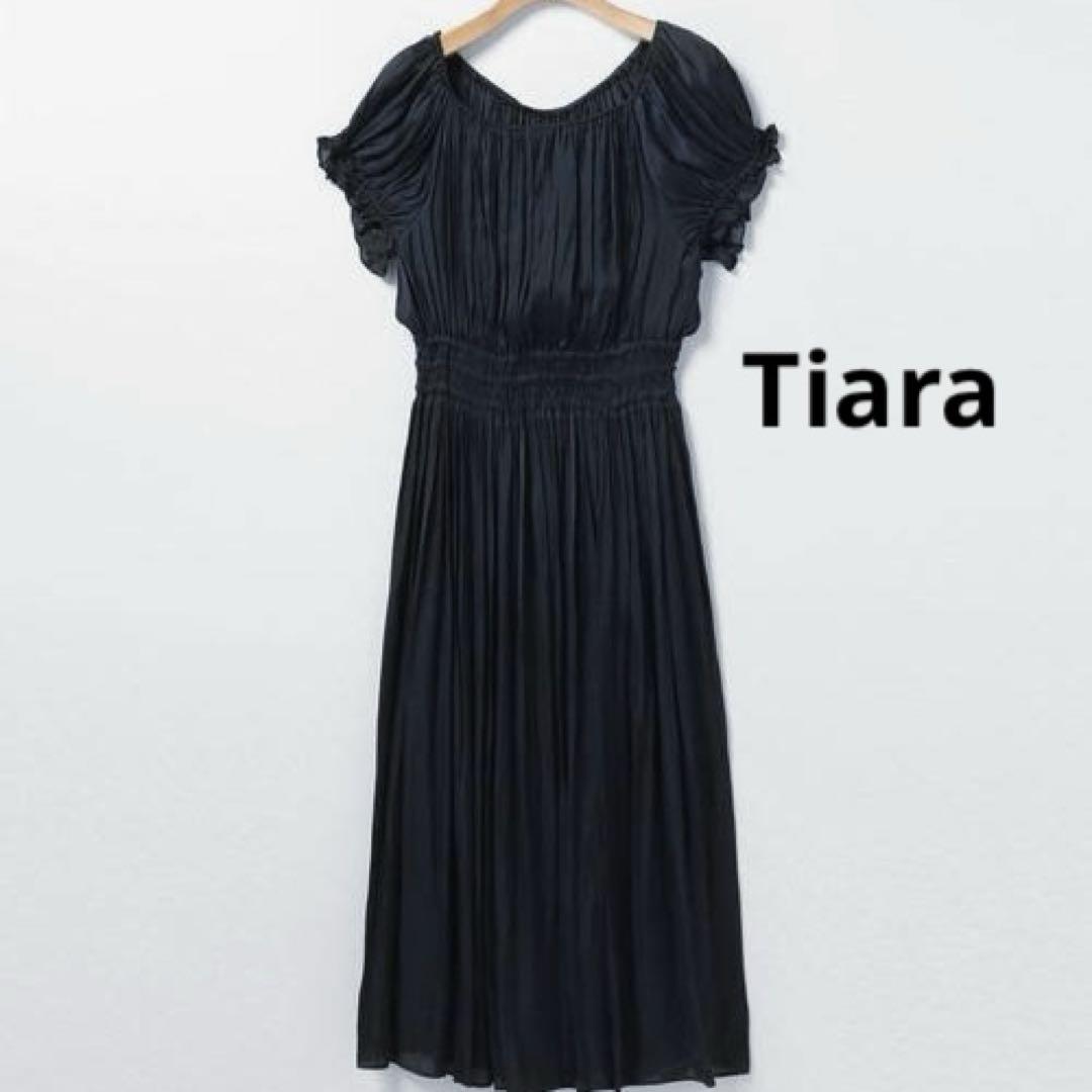 Tiara ヴィンテージサテンワンピース