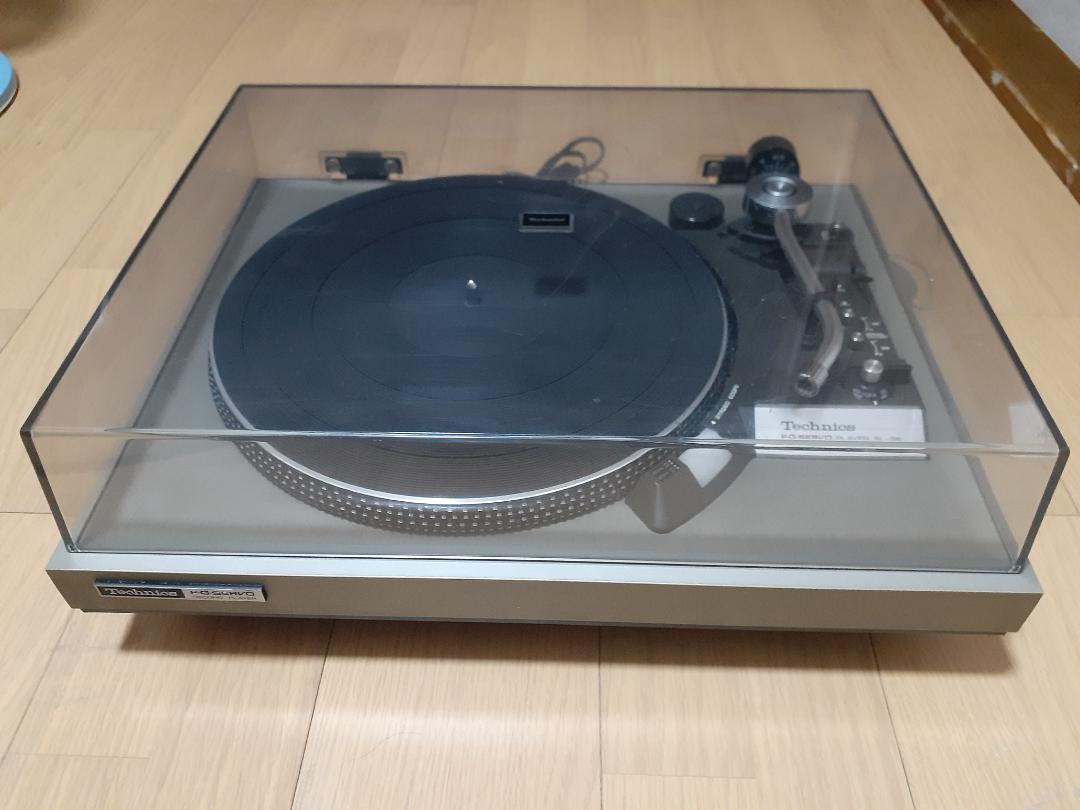 Technics F・G・サーボ　プレーヤ　SL-26