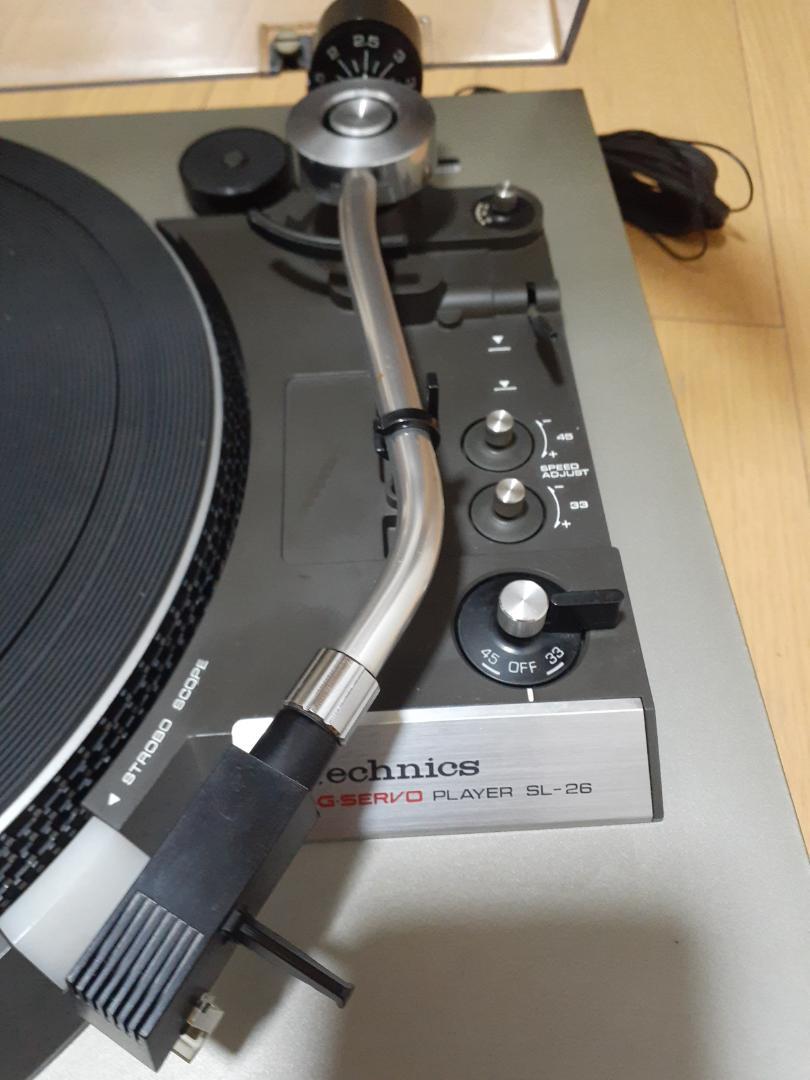 Technics F・G・サーボ　プレーヤ　SL-26
