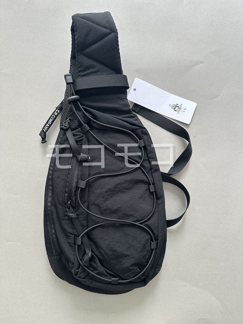 cp company シーピーカンパニー レンズショルダーバッグ ブラック