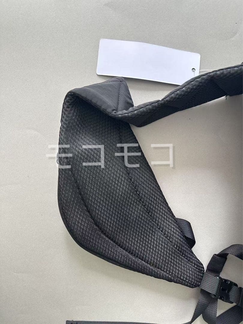 cp company シーピーカンパニー レンズショルダーバッグ ブラック