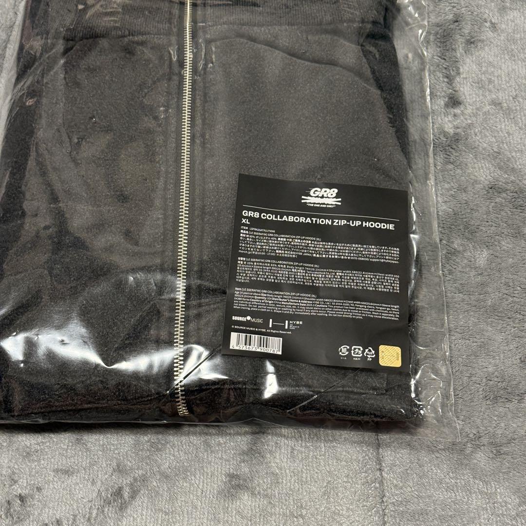 LE SSERAFIM GR8 コラボ商品 ZIP-UP HOODIE XL｜Yahoo!フリマ