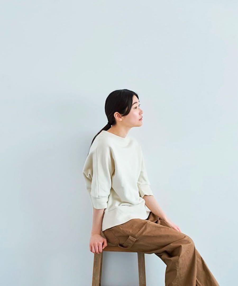 専用★ HAU tops comfort 6分袖スウェット　アイボリー