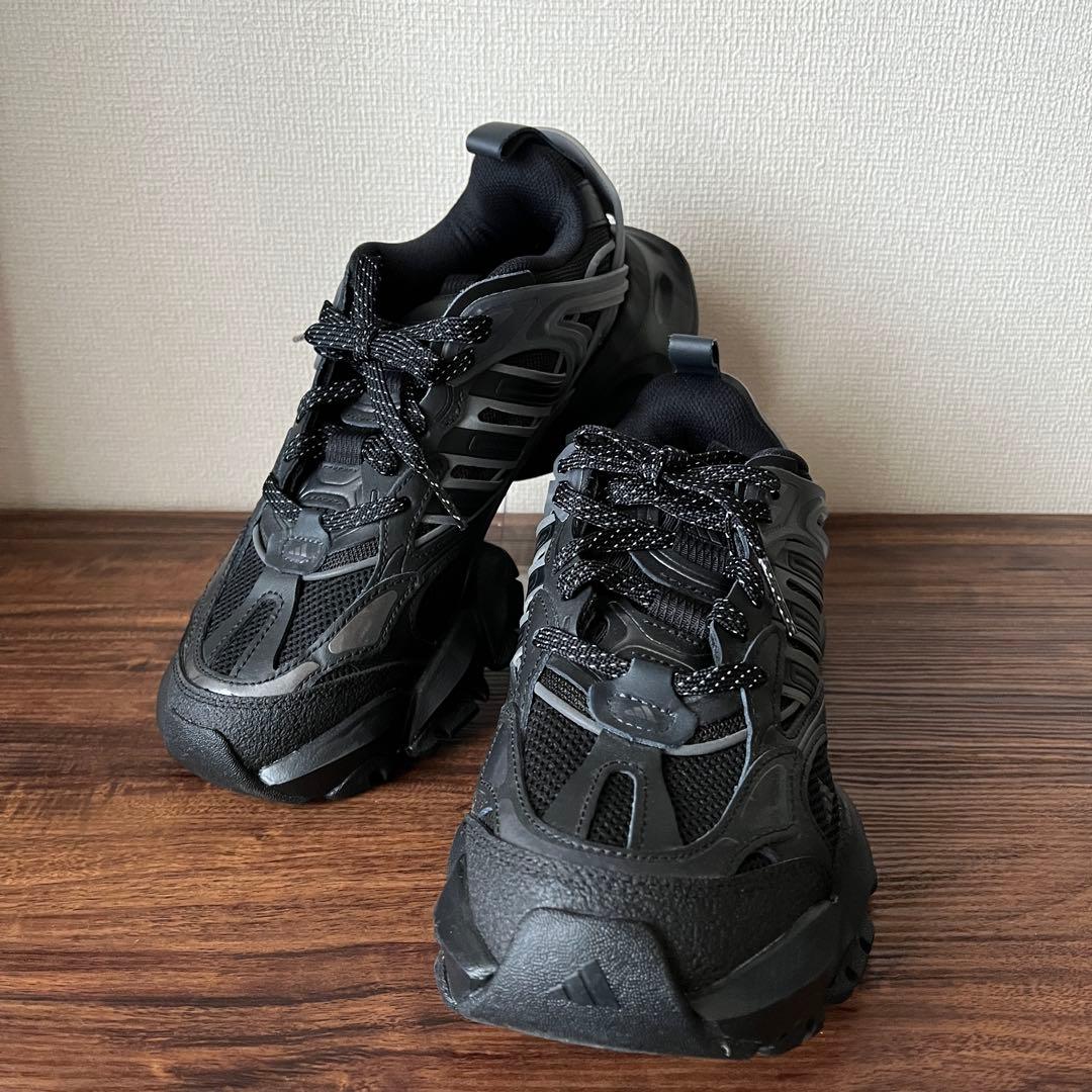 【未使用級！！】adidas XLG RUNNER DELUXE スニーカー