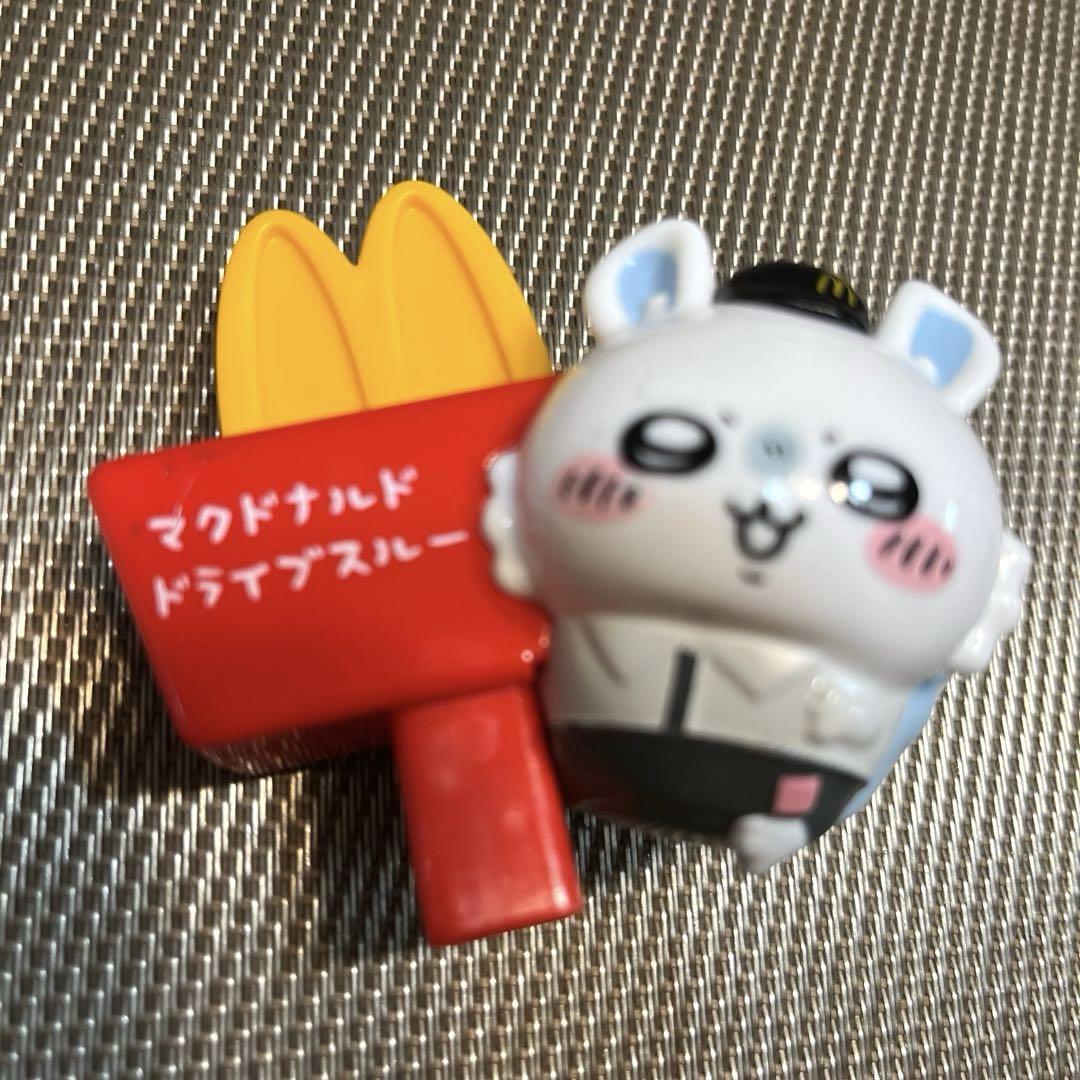 マクドナルド ドライブスルー 看板 ウサギキャラクター マクドナルド ドライブスルー 看板 ウサギキャラクター - メルカリ