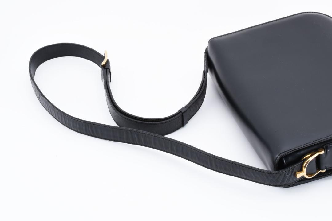 【極美品】CELINE セリーヌ 金馬 ショルダーバックトリオンフ レザー