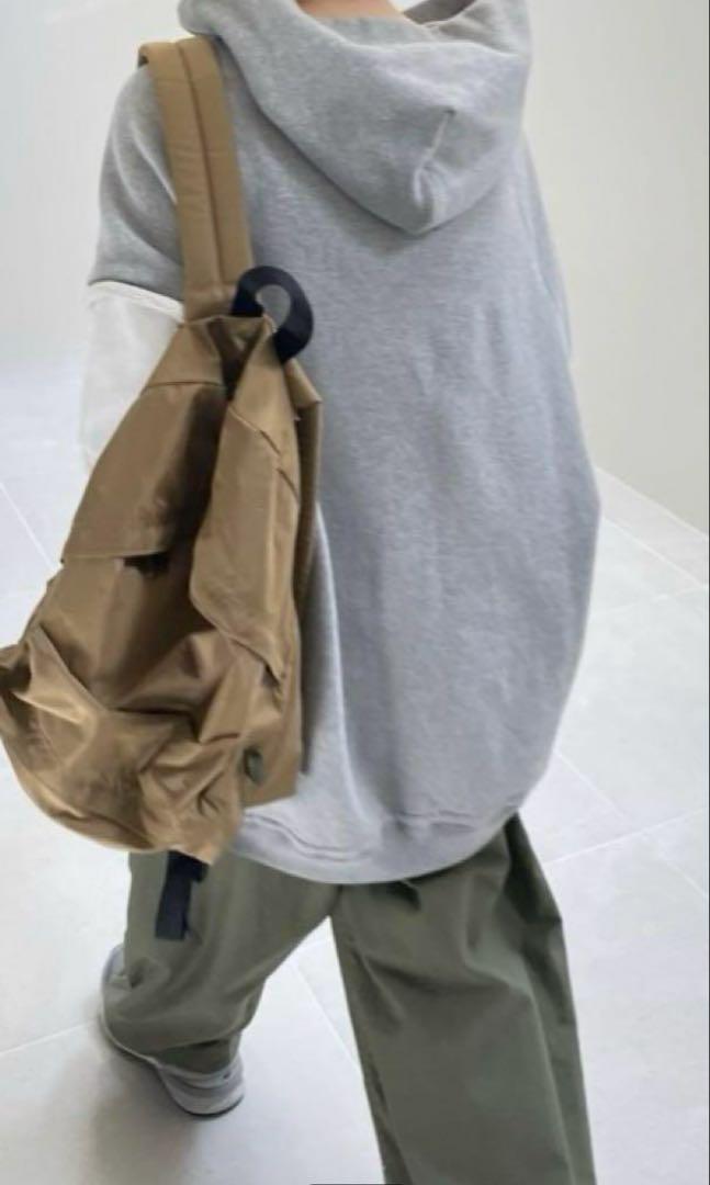 美品　ARGUE DRY COTTON PLANE SWEAT FOODIE