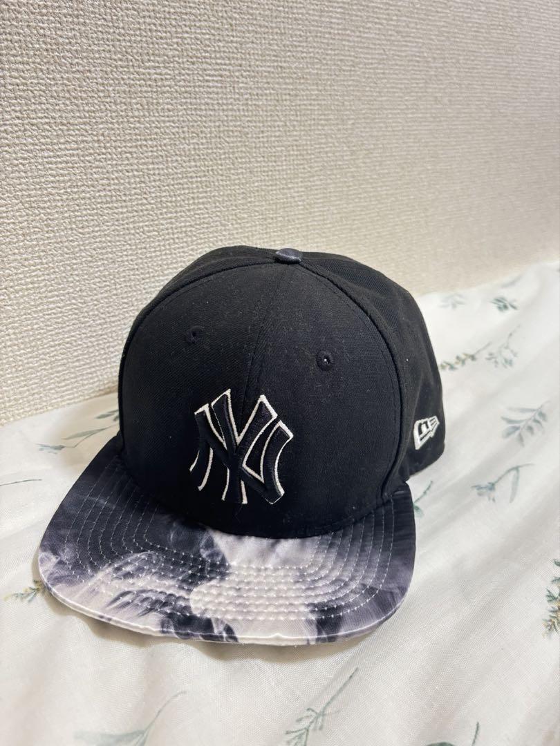 New Era 9FIFTY ニューエラヤンキースブラック/ホワイト キャップ