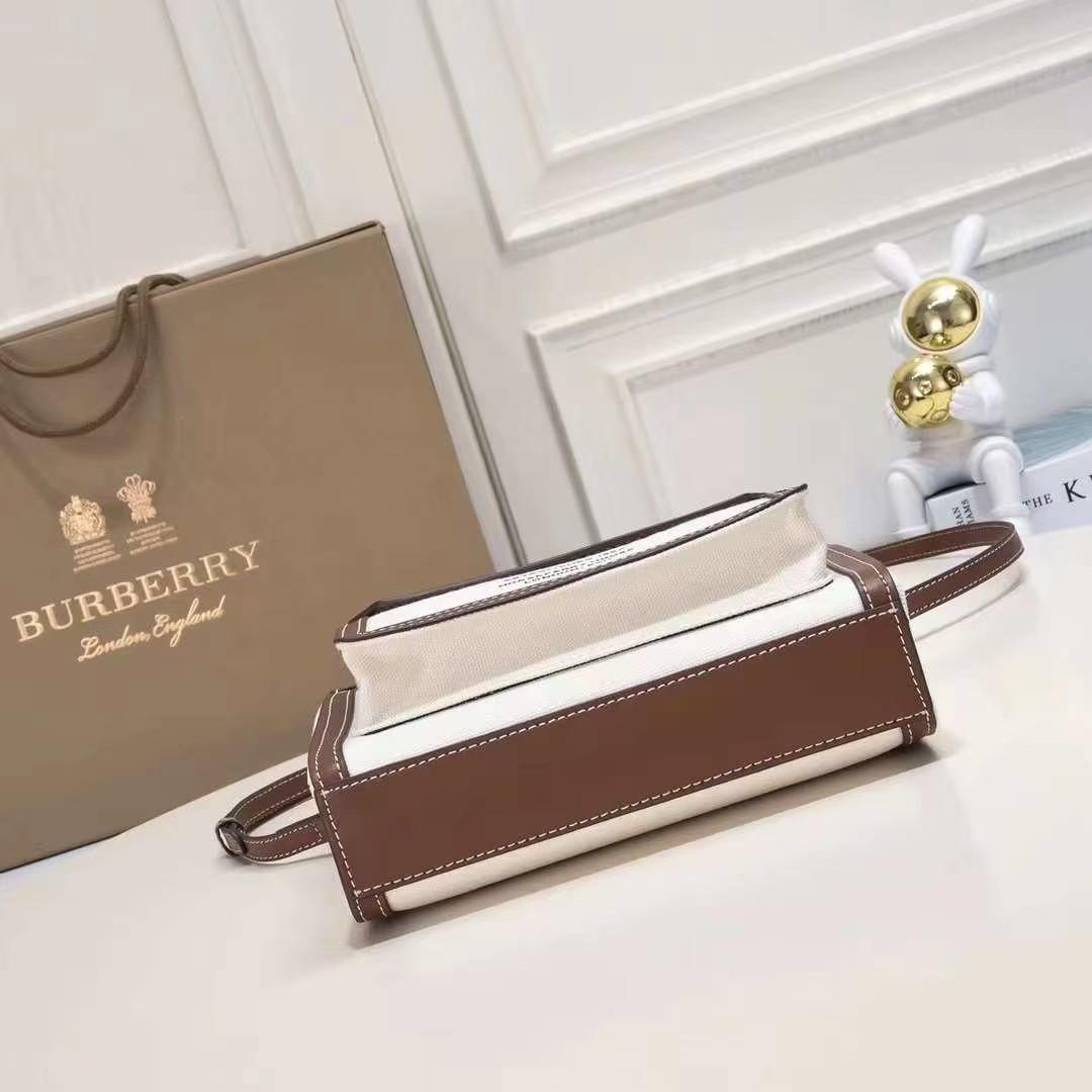 超人気✨ BURBERRY ハンドル付きショルダーバッグ - メルカリ
