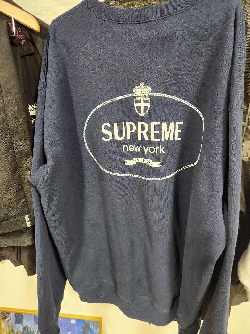 Supreme crest crew neck sweat Supreme crest crew neck sweat