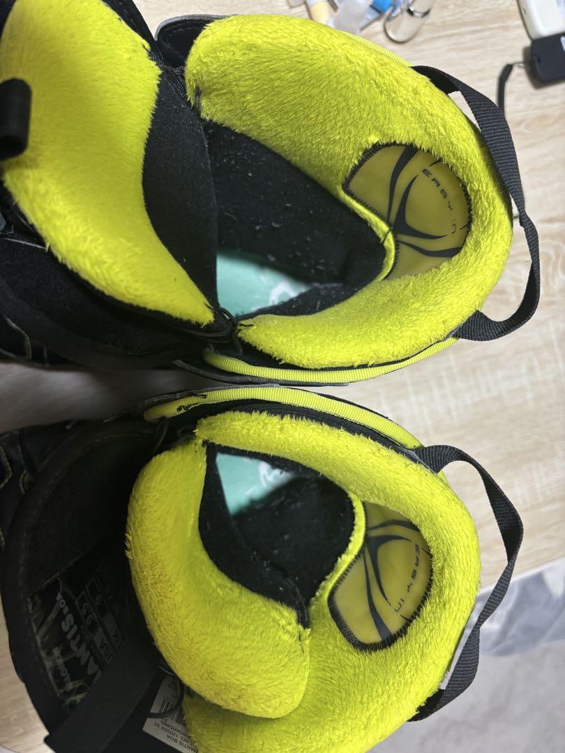 SALOMON スノーボードブーツ 黒/黄 サロモン スノーボードブーツ 黒/黄最高