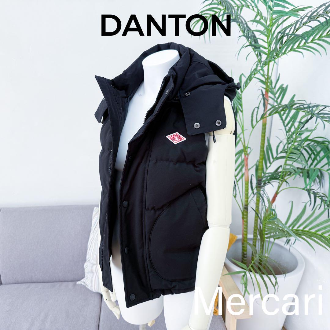 美品 DANTON ダントン レディース ダウンベスト フード取り外し可 S黒