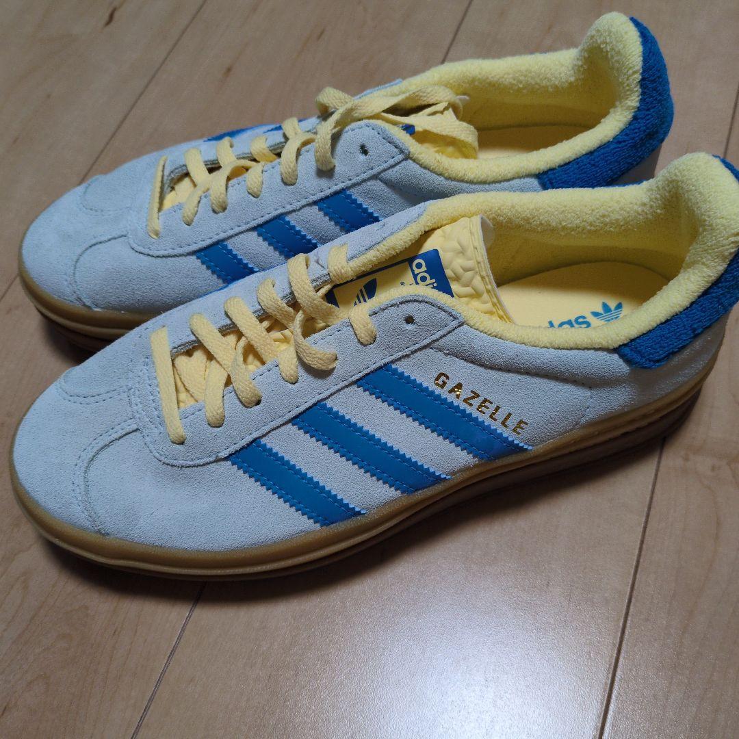 adidas GAZELLE スニーカー