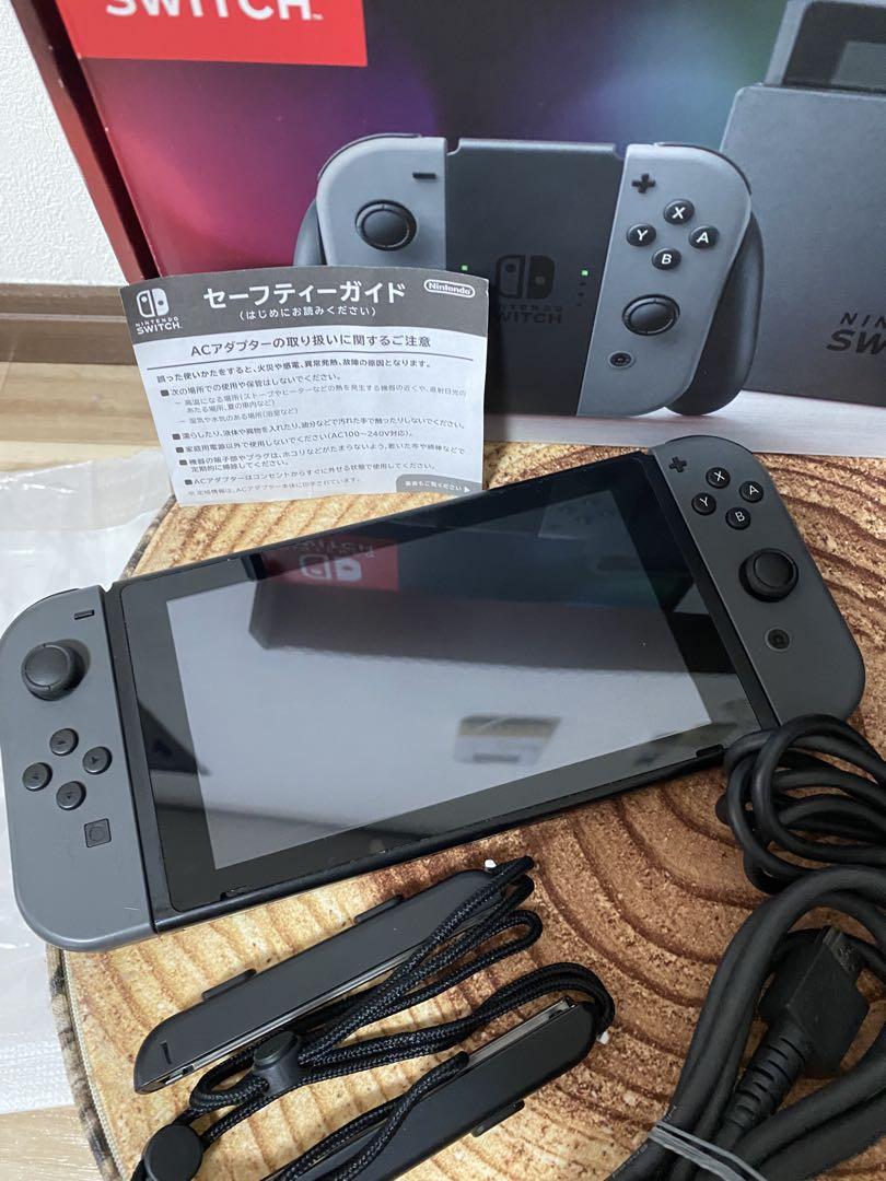 Nintendo Switch ニンテンドースイッチ本体　グレー②