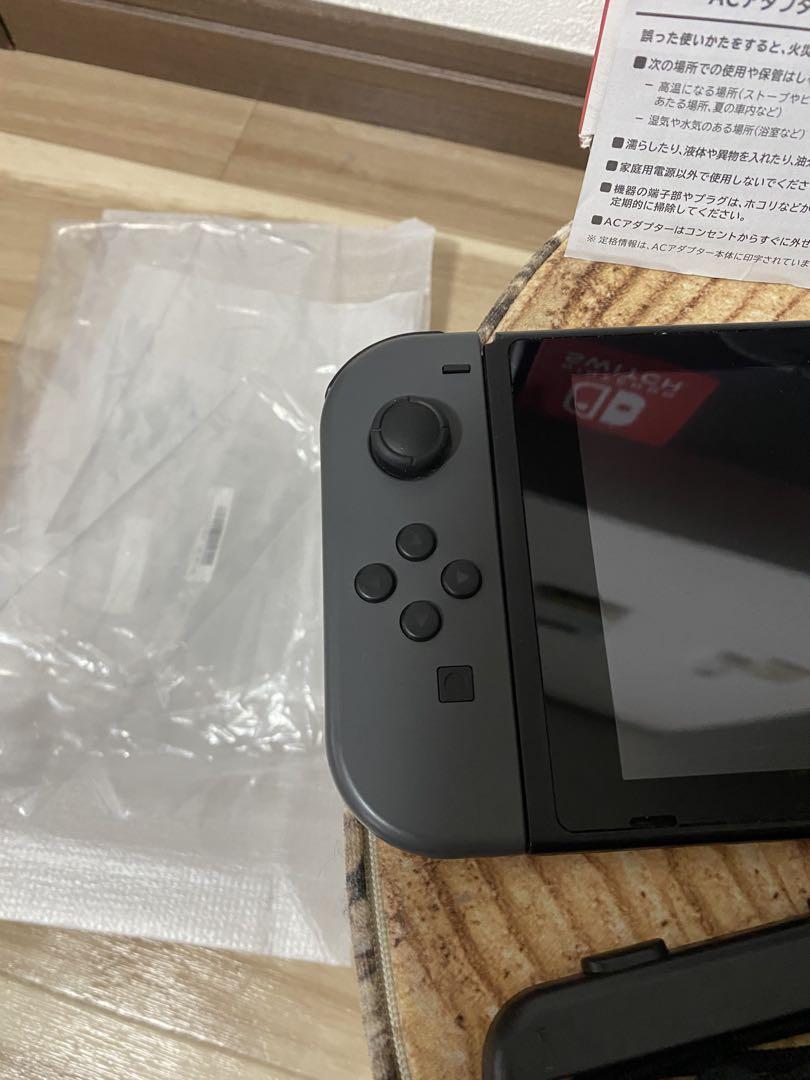 Nintendo Switch ニンテンドースイッチ本体　グレー②