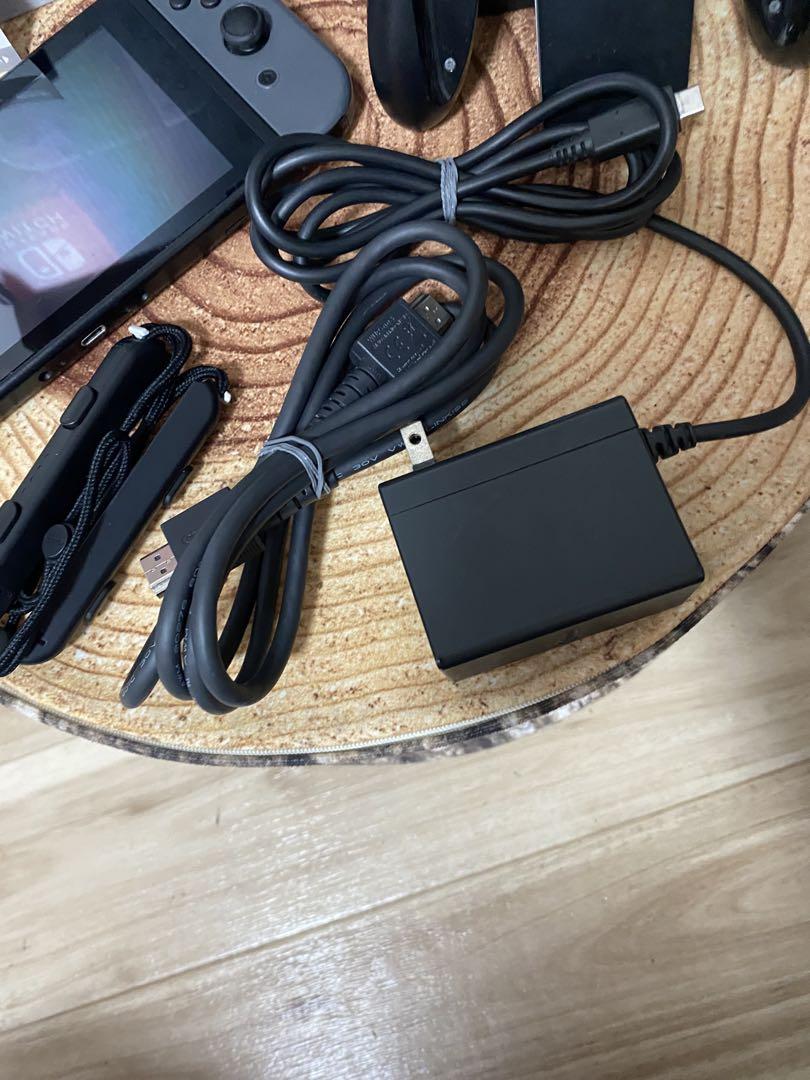 Nintendo Switch ニンテンドースイッチ本体　グレー②