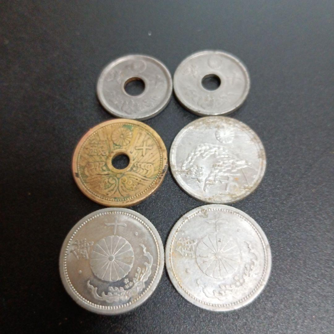 4種類の10銭硬貨6枚セット - メルカリ