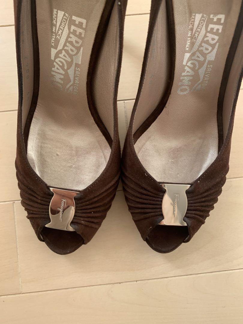 Salvatore Ferragamo フェラガモ オープントゥ パンプス