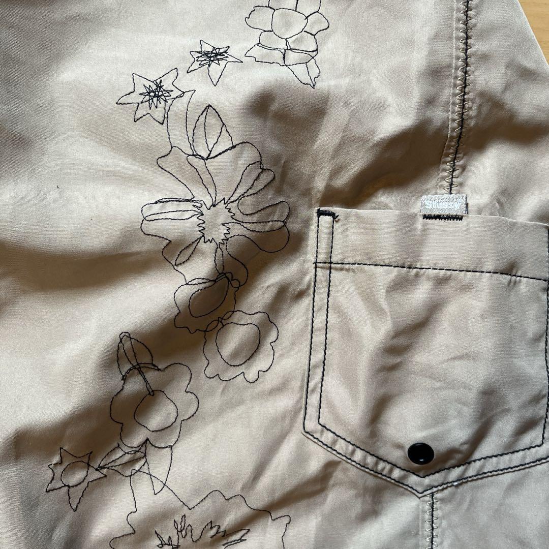 OLD STUSSY ベージュ 花柄刺繍 ショートパンツ サーフパンツ 32