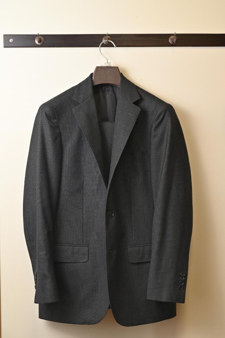 UNITED ARROWS　スーツ　グレンチェック・チャコールグレー・サイズ４６