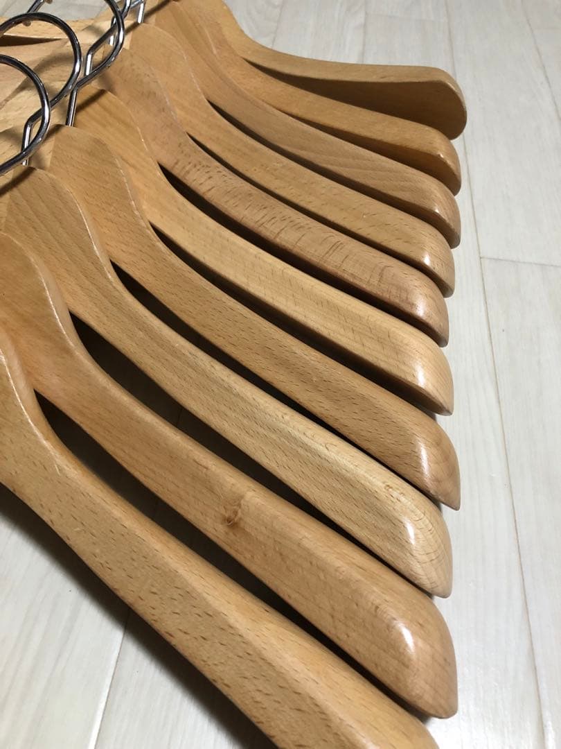liberty200199様 木製ハンガー 10本 使い勝手の良い www.wine