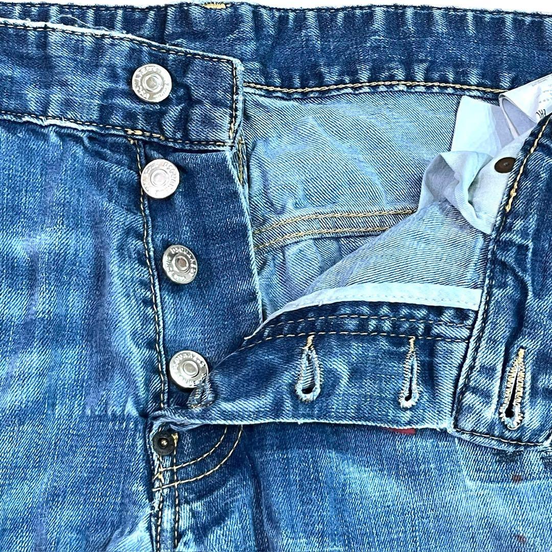 デニムジーンズ ダメージ加工