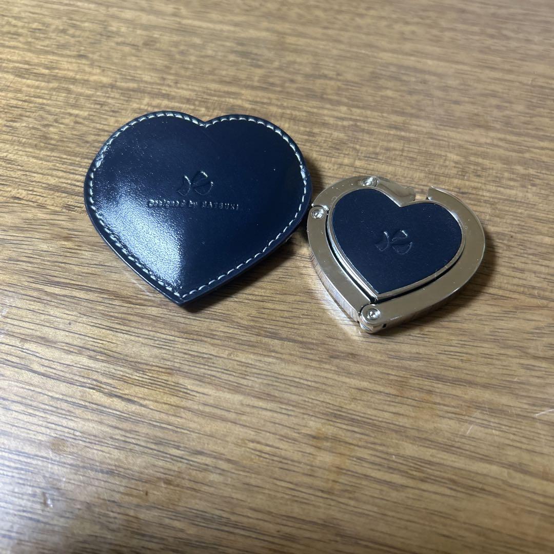 買い誠実 キタムラ バッグハンガー カバンフック ハート型 - メルカリ アクセサリー