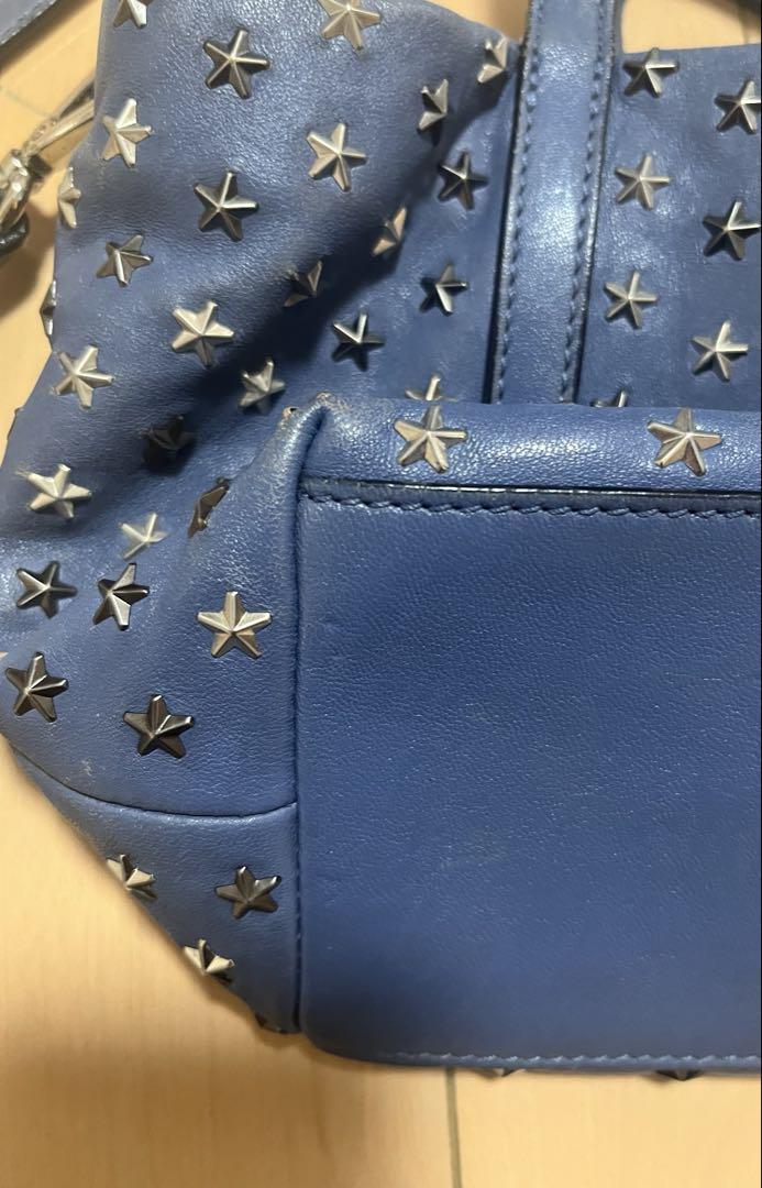 定番のお歳暮＆冬ギフト JIMMY CHOO ミニサラ ハンドバッグ 2way スタースタッズ ブルー バッグ