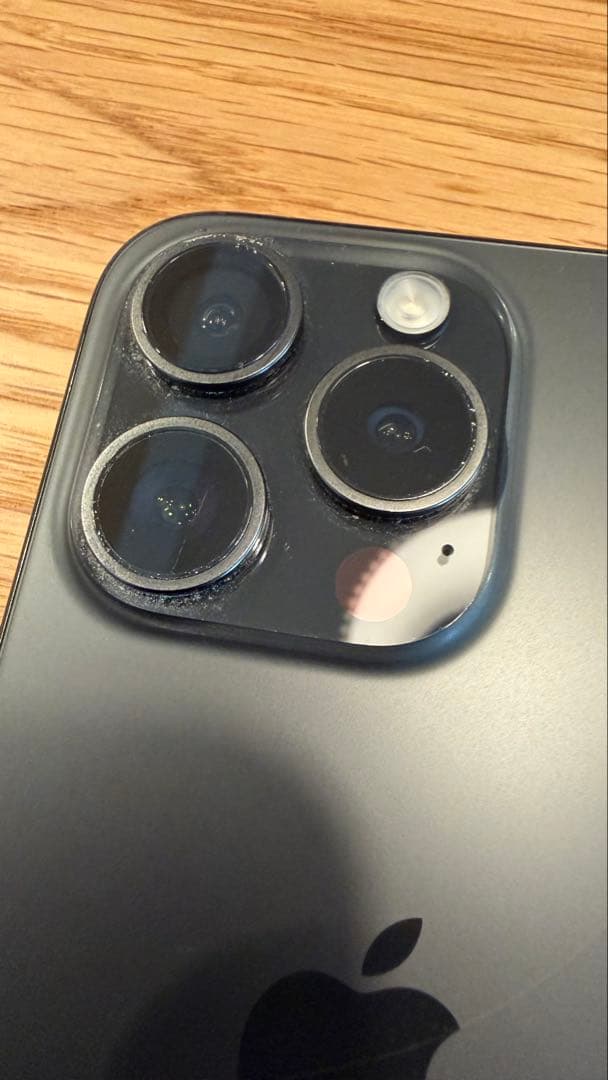 【即購入可】Apple iPhone 15 Pro ブラックチタニウム 本体 【即購入可】Apple iPhone 15 Pro ブラックチタニウム 本体