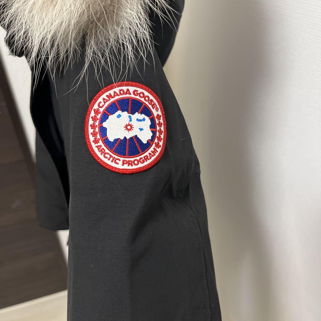 カナダグースCANADA GOOSE