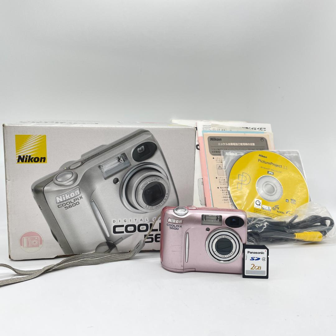 Nikon coolpix 5600 PINK【動作品・転送特典無料有り】