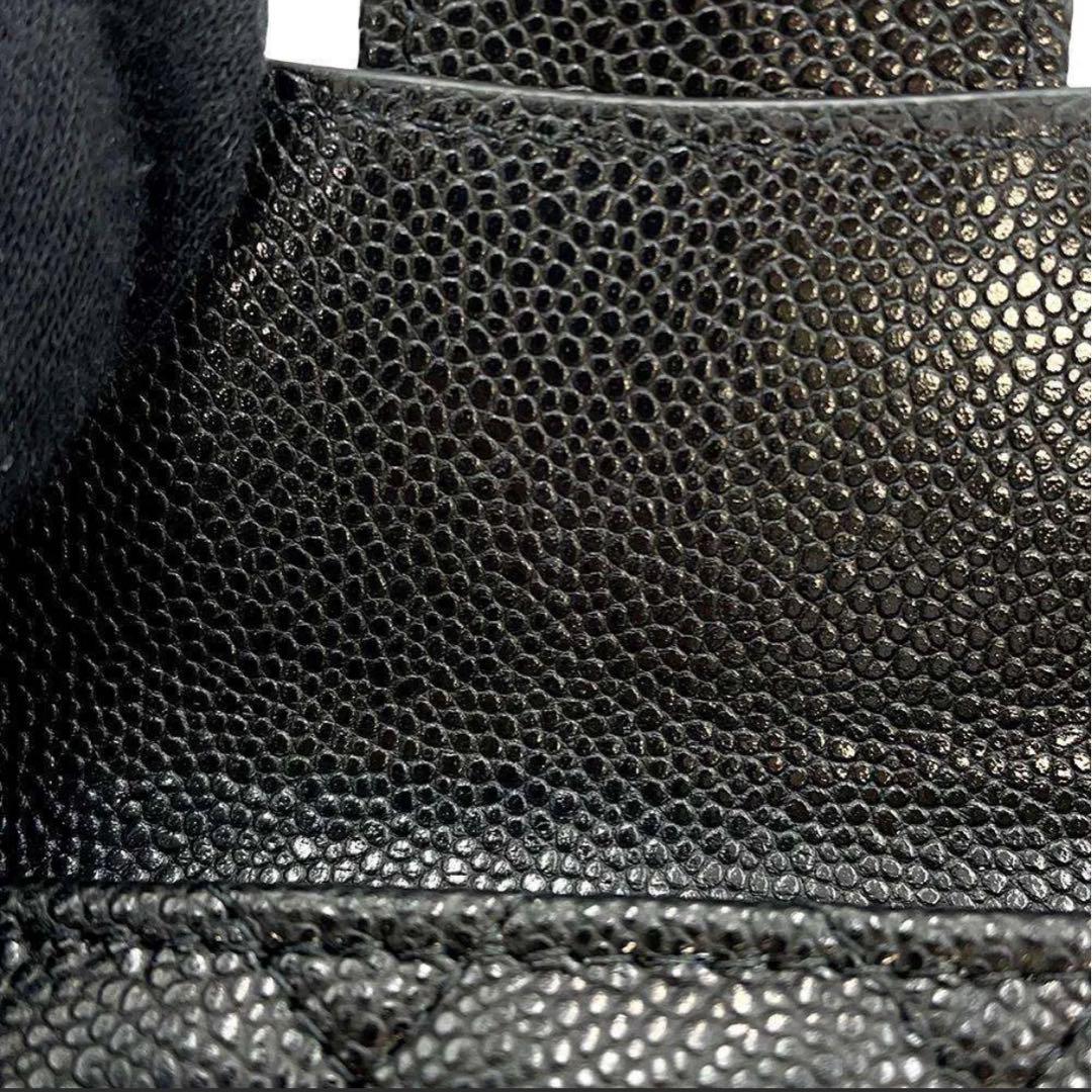 CHANEL ブラック 三つ折り財布　キャビアスキン