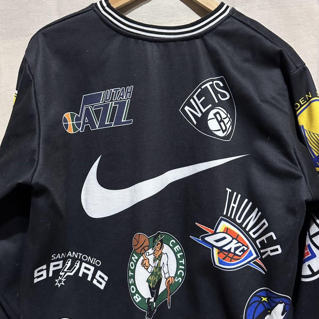 10/2まで値下げ中（美品） NIKE ナイキ NBA トレーナー 古着