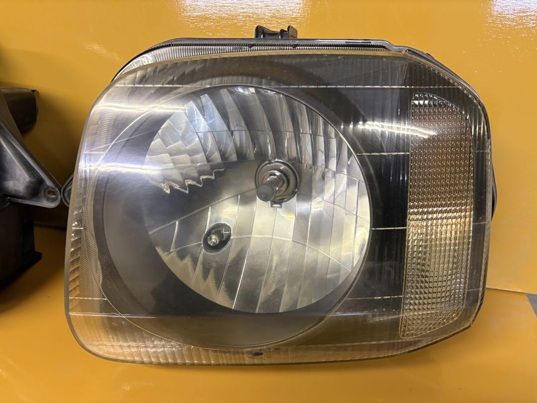 JB23W ジムニー純正ヘッドライト左右
