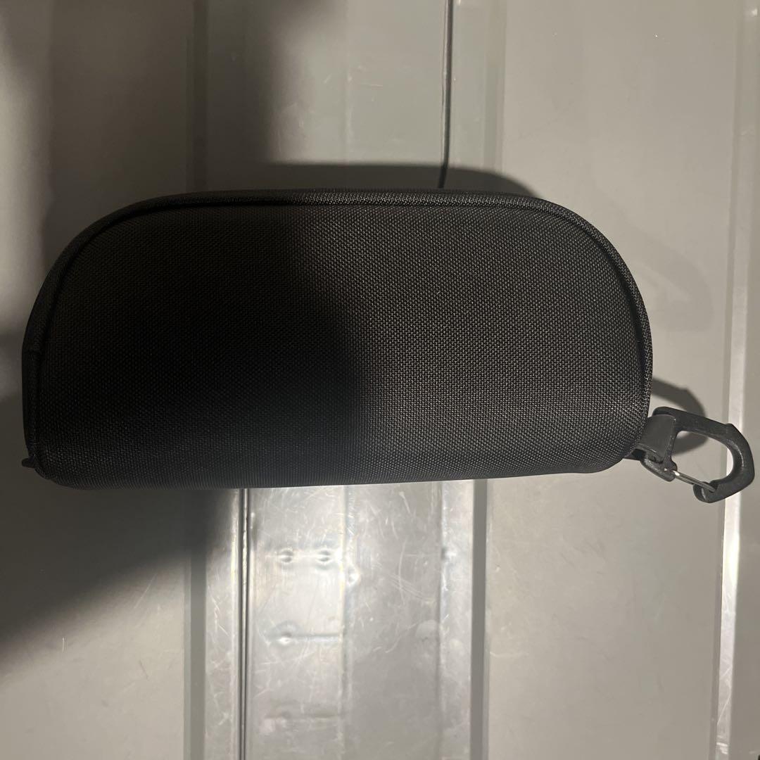 バッグ everyone monolith EYEWEAR POUCH