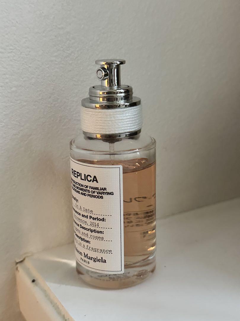 REPLICA オードトワレ　30ml 未使用　オールジェンダー レプリカ オードトワレ ネバーエンディング サマー 30ml