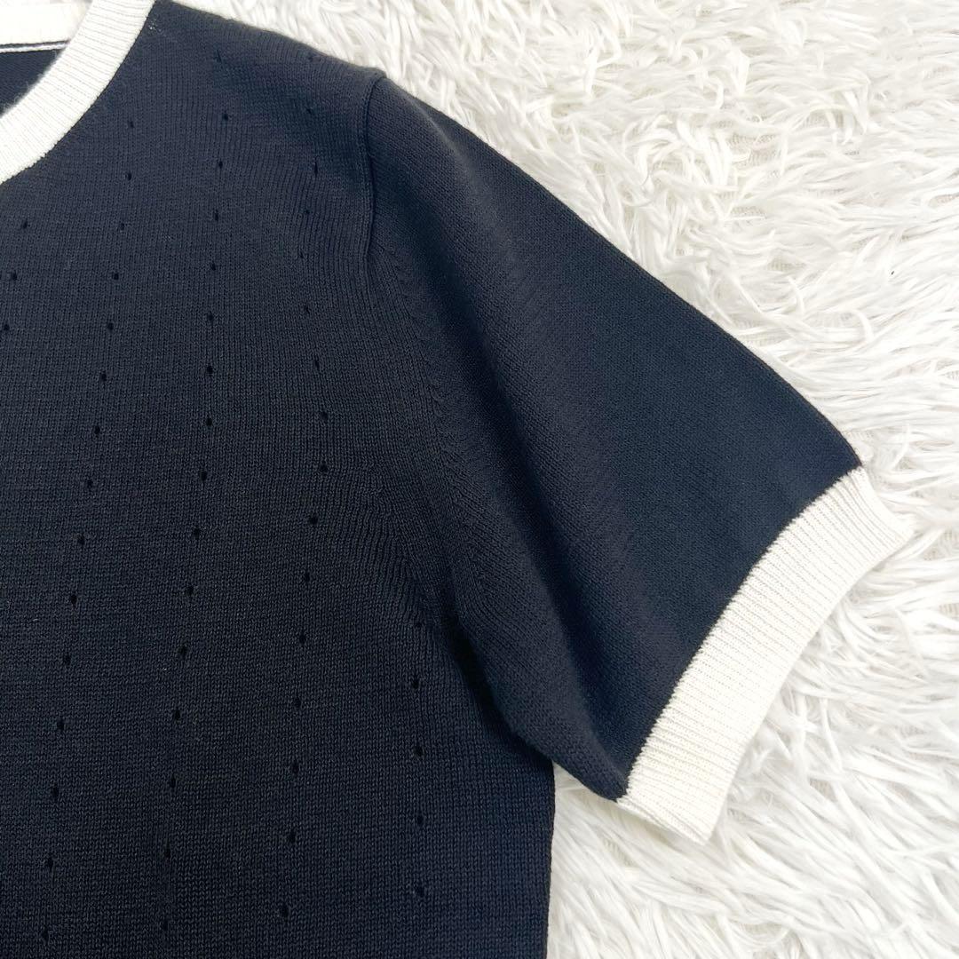 美品 クレージュ デカロゴ バイカラー半袖ニット 水色 M 美品 クレージュ デカロゴ バイカラー半袖ニット 水色 M