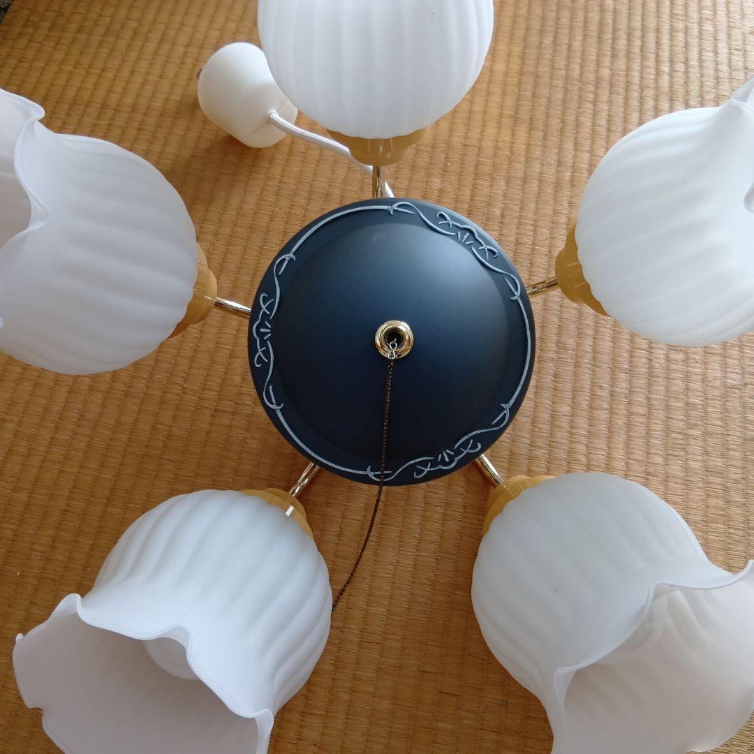 KOIZUMI アンティーク フリルガラスシェード シャンデリア 5灯 コイズミ