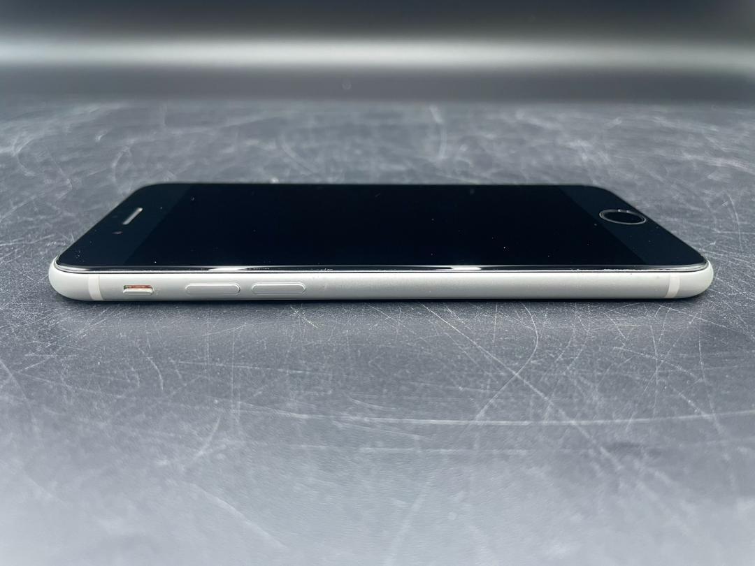 【美品】Apple iPhoneSE MXD12J/A 128GB SIMフリー