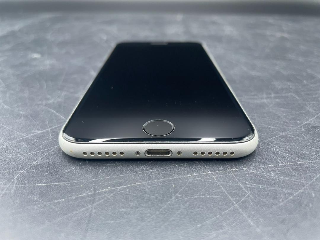 【美品】Apple iPhoneSE MXD12J/A 128GB SIMフリー
