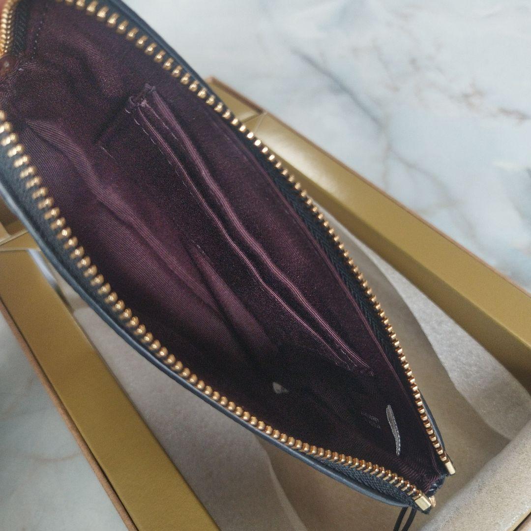 COACH コーチ　シグネチャー　人気　ブラック　　リストレット　未使用品 COACH コーチ ポーチ財布リストレット シグネチャーエンボス