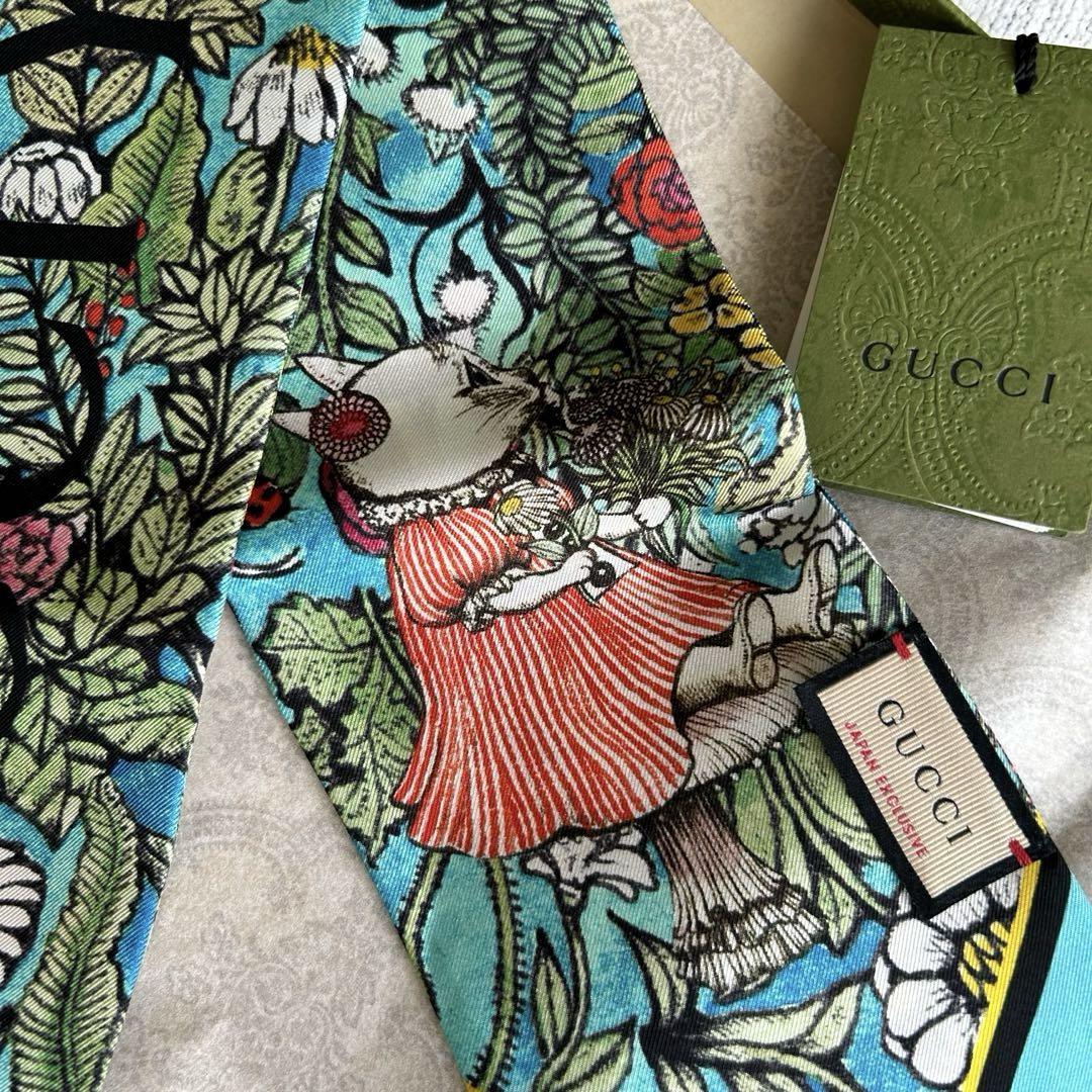 日本限定！コラボ！GUCCI×ヒグチユウコ シルクスカーフ 新品・希少】ヒグチユウコxGUCCI ボウタイ スカーフ シルク