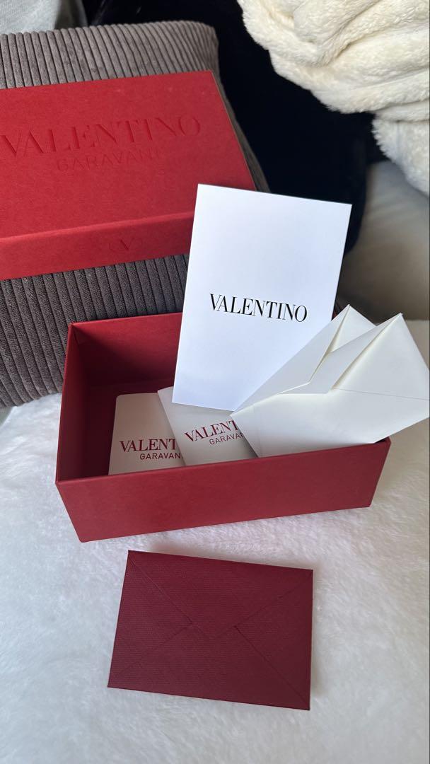 Valentino Garavani 二つ折り財布 レザーピンク