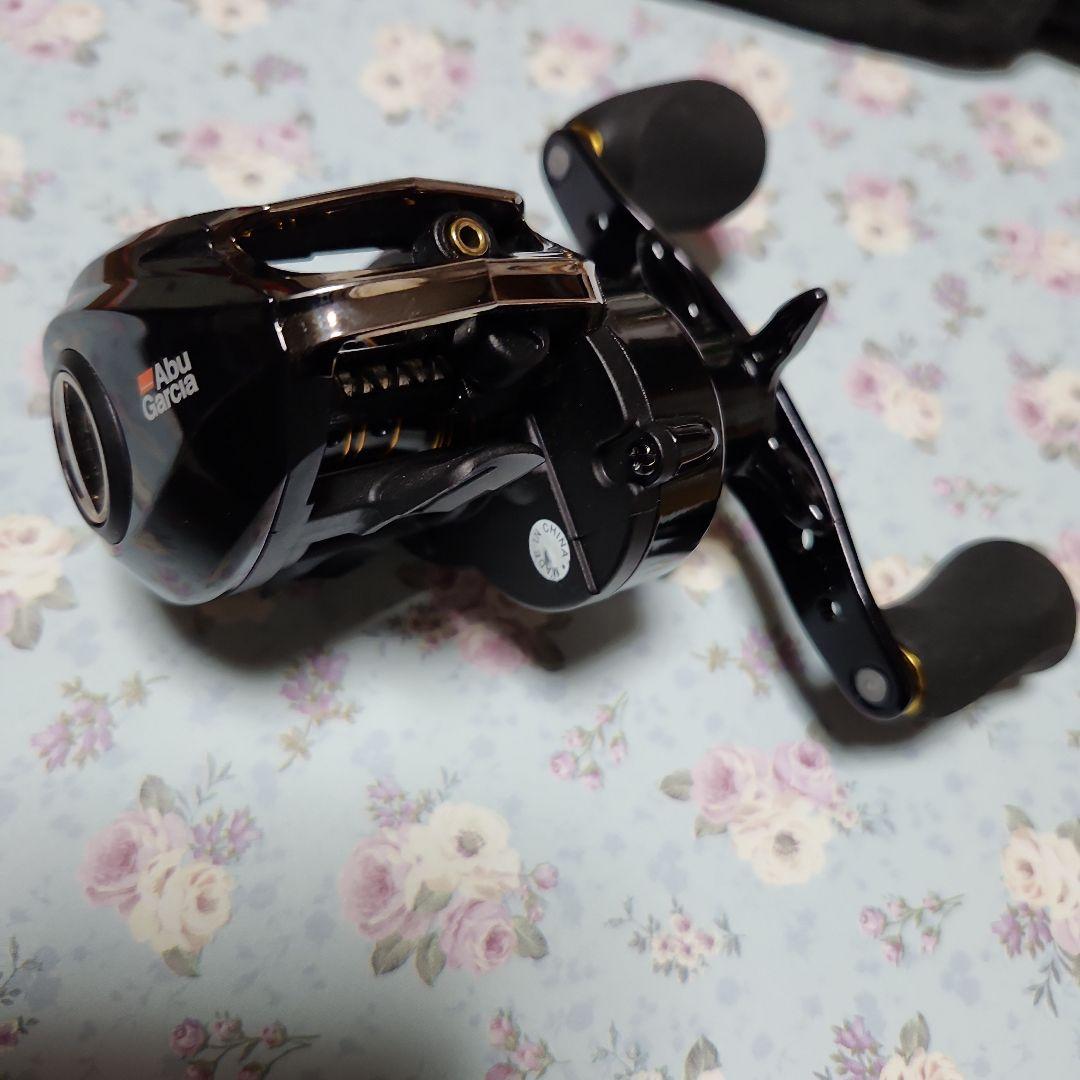 Abu Garcia XROSSFIELD 07 ベイトリール