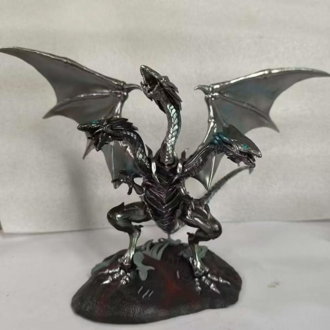遊戲王 青眼の究極竜　フィギュア