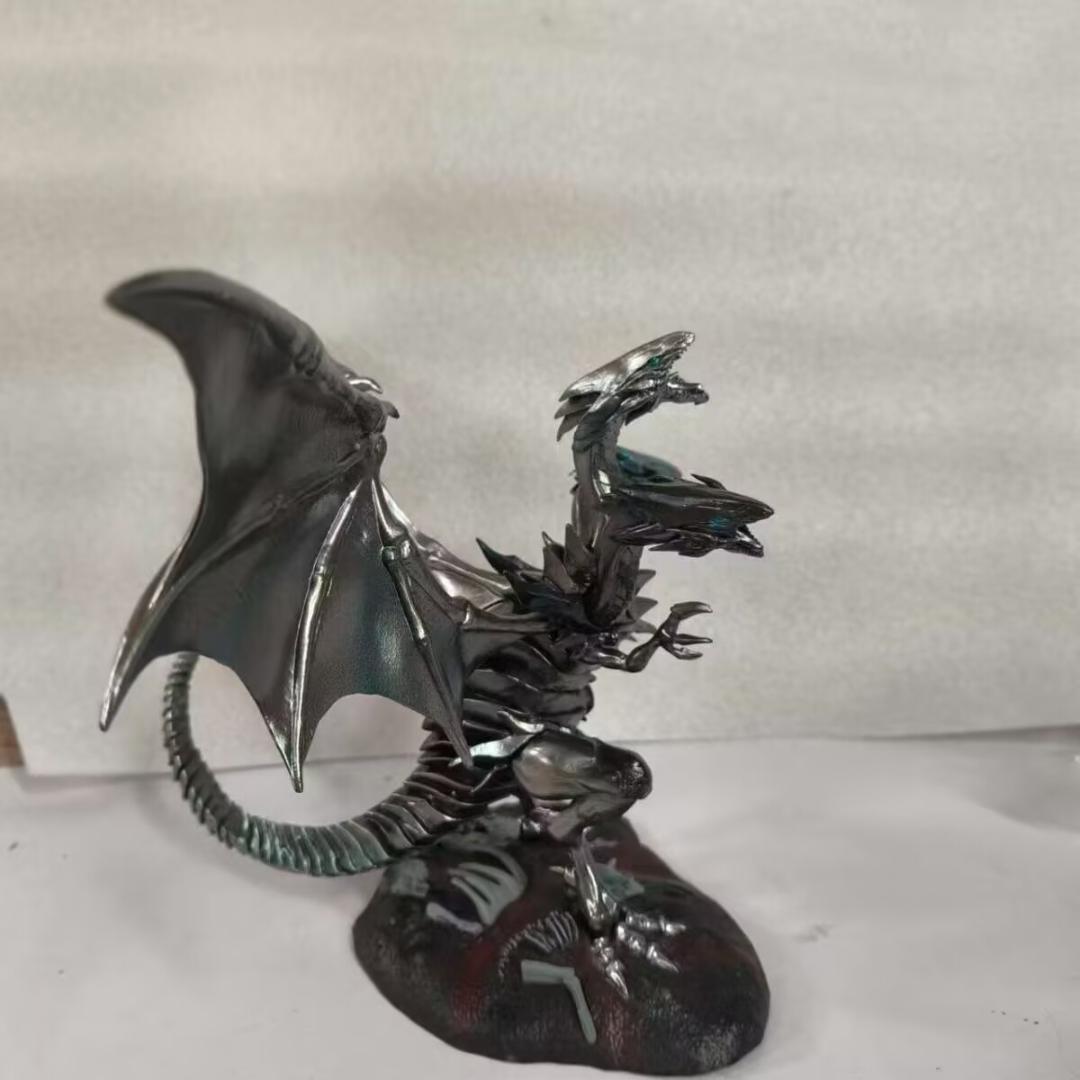 遊戲王 青眼の究極竜　フィギュア